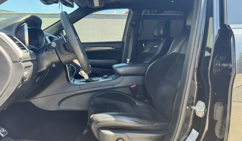 
								Jeep Grand cherokee SRT 6.4L V8 Hem full									