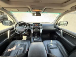 
										Toyota Land cruiser 4.5L D4-D full									