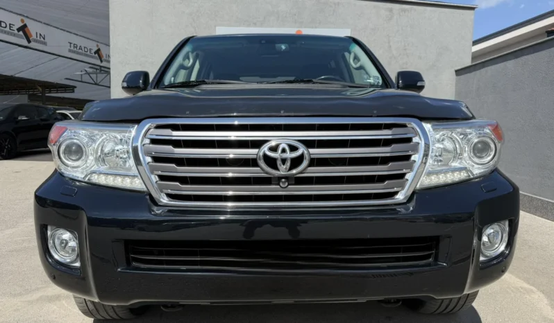 
								Toyota Land cruiser 4.5L D4-D full									