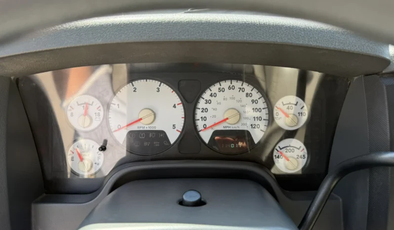 
								Dodge RAM 2500 5.9L ST QUAD CAB HEAVY DUTY full									