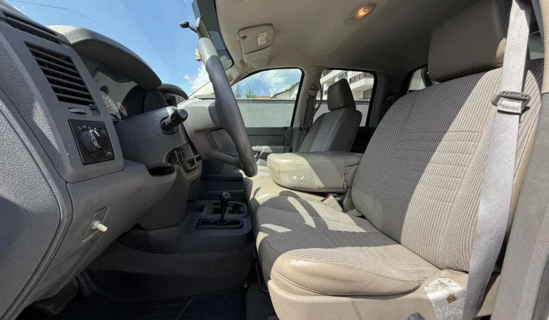 
								Dodge RAM 2500 5.9L ST QUAD CAB HEAVY DUTY full									