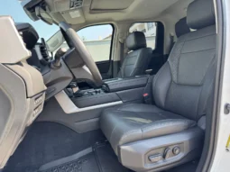 
										Toyota Tundra 3.5L LIMITED AWD DOUBLE CAB LONG BED full									