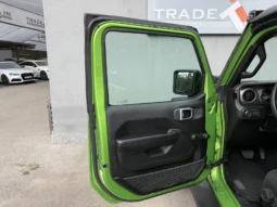 
										Jeep Wrangler SPORT 2.0l full									