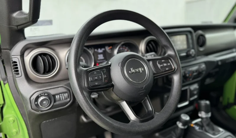 
								Jeep Wrangler SPORT 2.0l full									