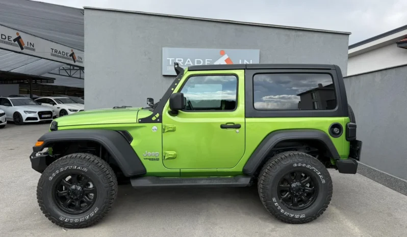 
								Jeep Wrangler SPORT 2.0l full									