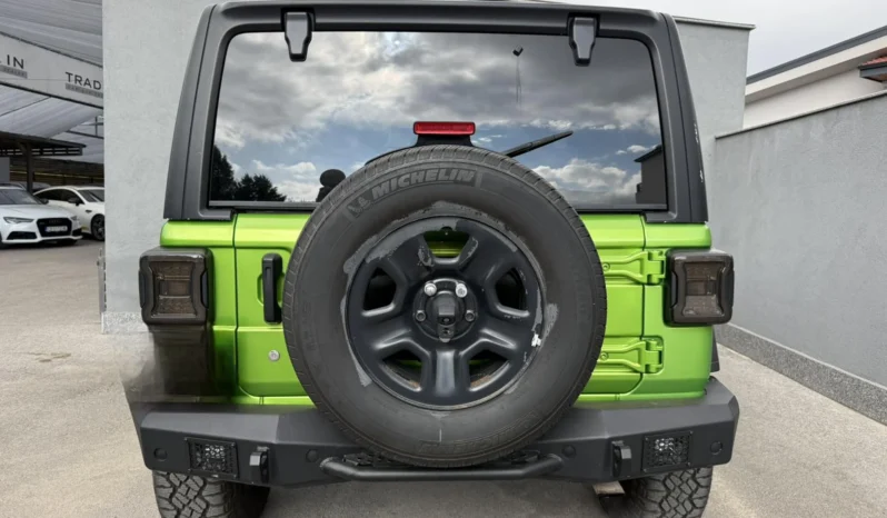 
								Jeep Wrangler SPORT 2.0l full									