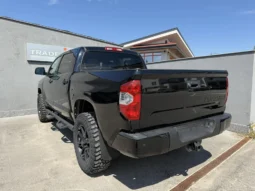 
										Toyota Tundra 5.7L V8 CREW MAX AWD FACELIFT full									