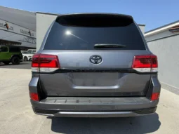 
										Toyota Land cruiser 200 4.5L V8 full									