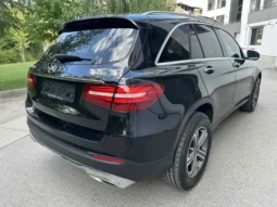 
										Mercedes-Benz GLC 350 e / Plug-in Hybrid full									