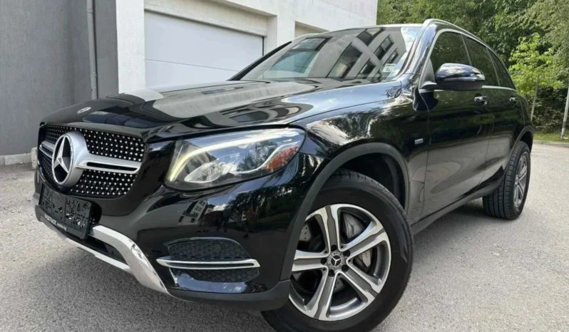 
								Mercedes-Benz GLC 350 e / Plug-in Hybrid full									