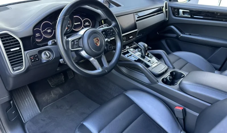 
								Porsche Cayenne E-HYBRID / ПОДГРЕВ / full									