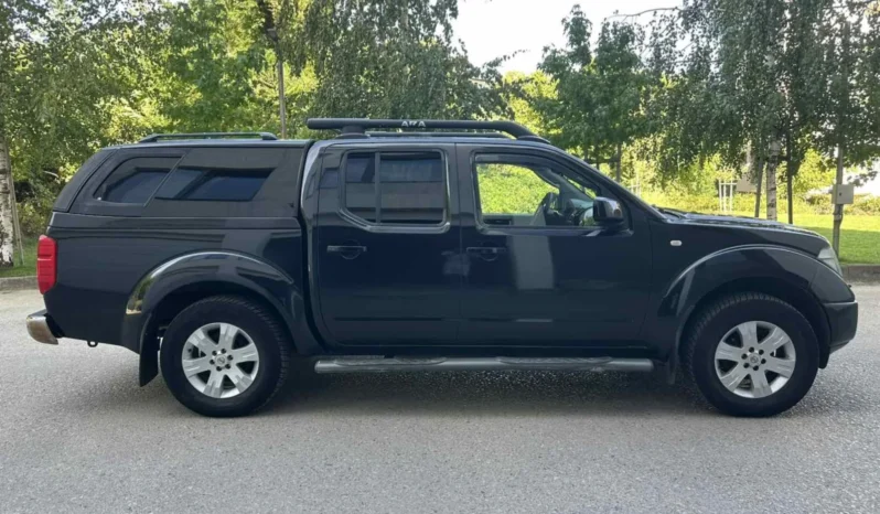 
								Nissan Navara 2.5DCI / HARD TOP full									