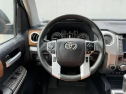 
										Toyota Tundra 5.7L DOUBLE CAB AWD full									