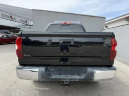 
										Toyota Tundra 5.7L DOUBLE CAB AWD full									