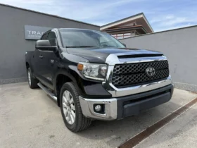 Toyota Tundra 5.7L DOUBLE CAB AWD