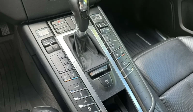 
								Porsche Macan S / 3.0TDI / ПОДГРЕВ / ВЕНТИЛАЦИЯ / КАМЕРА full									
