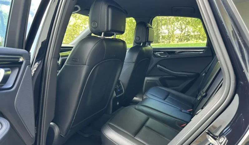 
								Porsche Macan S / 3.0TDI / ПОДГРЕВ / ВЕНТИЛАЦИЯ / КАМЕРА full									