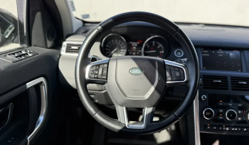 
								Land Rover Discovery Sport 2.2 SD4 full									