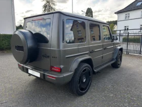 Mercedes-Benz G 63 AMG AMG Dark Olive Magno A22 Superior Нов Наличен