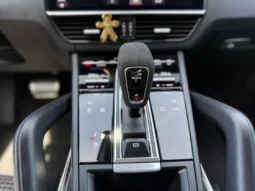 
										Porsche Cayenne TURBO COUPE full									