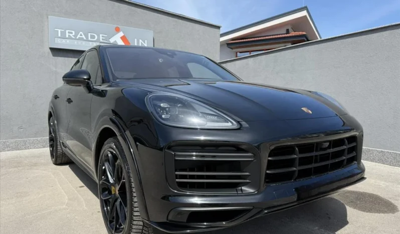 
								Porsche Cayenne TURBO COUPE full									