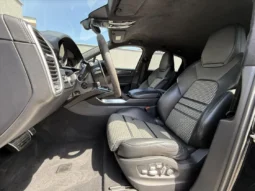 
										Porsche Cayenne TURBO COUPE full									