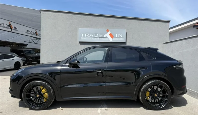 
								Porsche Cayenne TURBO COUPE full									