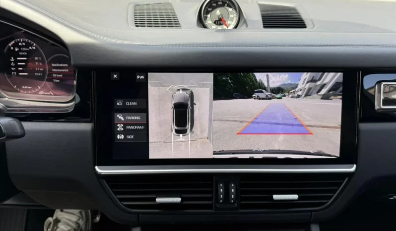 
								Porsche Cayenne TURBO COUPE full									