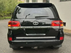 Toyota Land cruiser 200 / 4.5D / FACE 2020