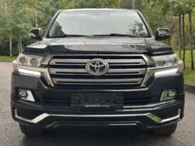 Toyota Land cruiser 200 / 4.5D / FACE 2020
