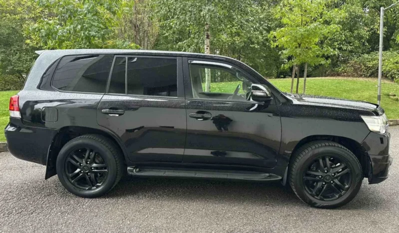
								Toyota Land cruiser 200 / 4.5D / FACE 2020 full									