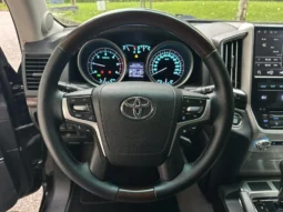 
										Toyota Land cruiser 200 / 4.5D / FACE 2020 full									