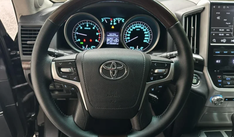 
								Toyota Land cruiser 200 / 4.5D / FACE 2020 full									