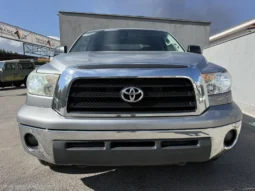 
										Toyota Tundra 4.7L V8 DOUBLE CAB full									