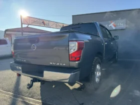 Nissan Titan crew cab 5.6L V8