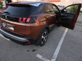 Продавам Пежо 3008 1.5 Blue HDI Euro 6 – напълно обслужен.