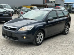 
										Ford Focus 1.6TDCI full									