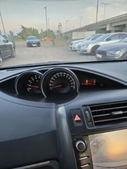 
										Toyota Verso full									