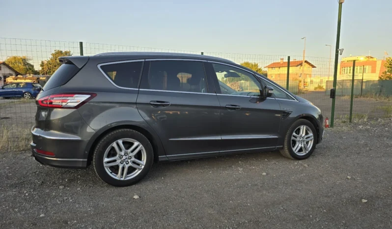
								Ford S-Max full									