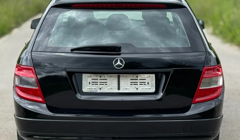
								Mercedes-Benz C 200 2.2CDI/136кс full									