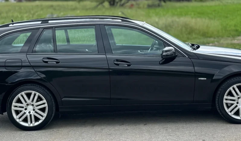 
								Mercedes-Benz C 200 2.2CDI/136кс full									