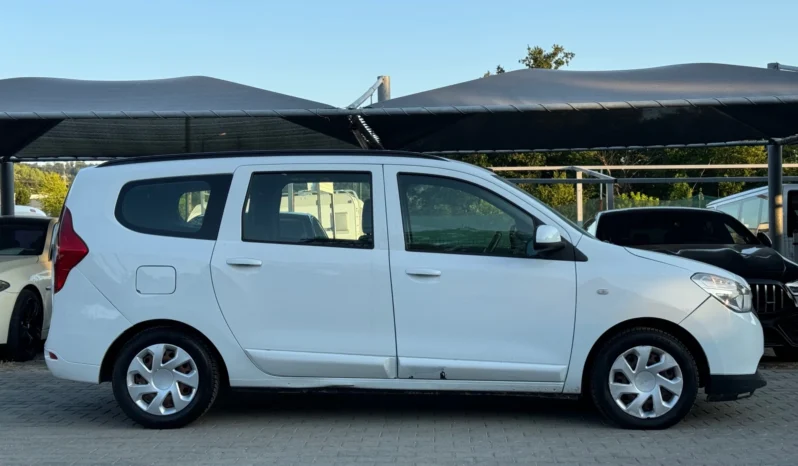 
								Dacia Lodgy * * * LPG* * * full									