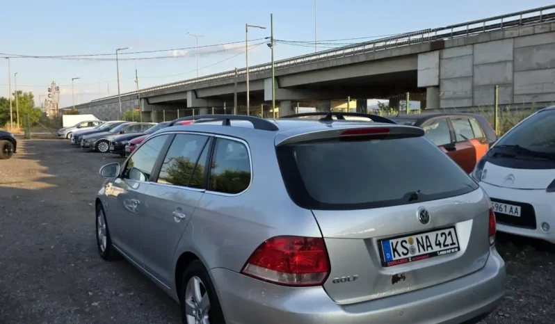 
								VW Golf Variant full									