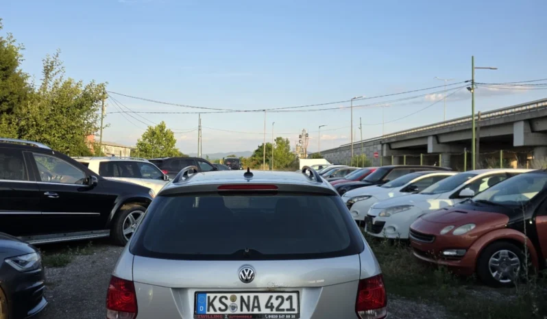 
								VW Golf Variant full									