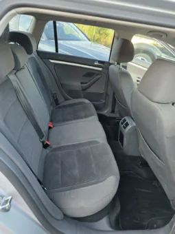 
										VW Golf Variant full									