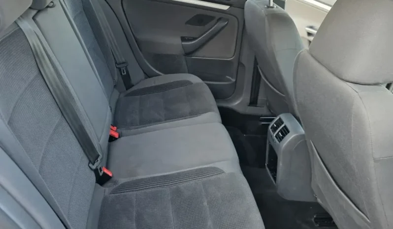 
								VW Golf Variant full									