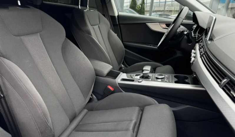 
								Audi A5 Sportback 2.0TFSI S-line Distronic Lane 360 Mild-H full									