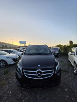 
										Mercedes-Benz V 300 full									
