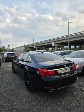 BMW 740