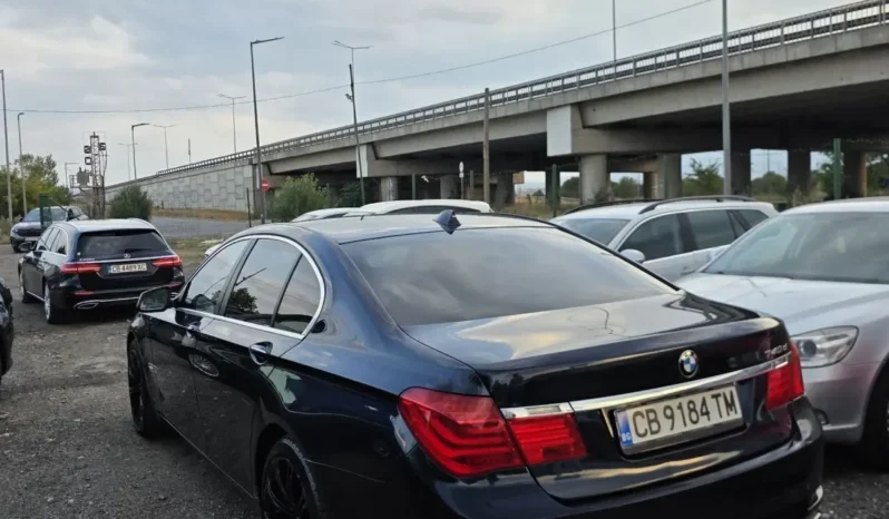 
								BMW 740 full									